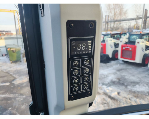 Экскаватор погрузчик LONKING CDM83С (мосты LONKING)
